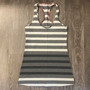 FINAL 24 HRS ⚡️Lululemon Cool Racerback Tank Sz 4
